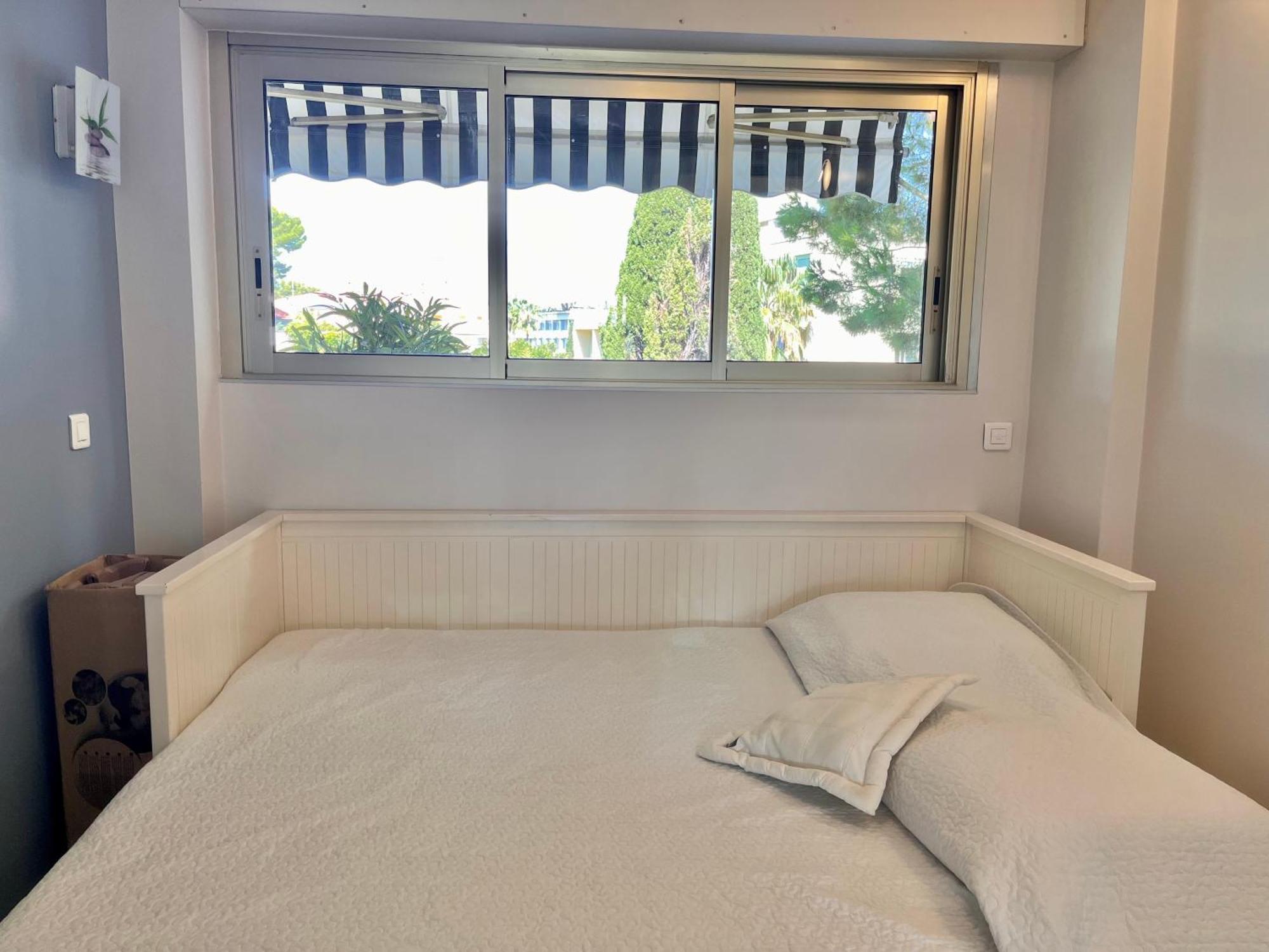Splendide 3 Pieces Vue Mer 昂蒂布 外观 照片